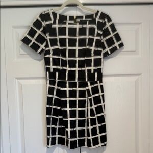French Connection Black and White Windowpane Short Sleeve Dress